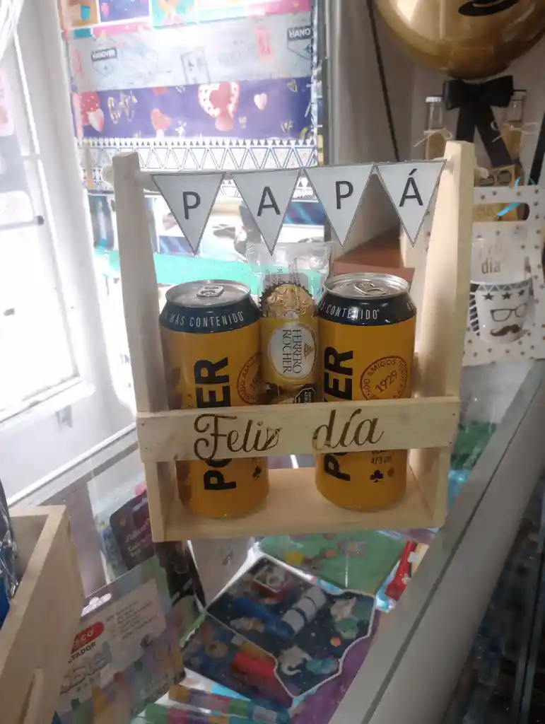 Caja Con Cervezas Y Chocolates