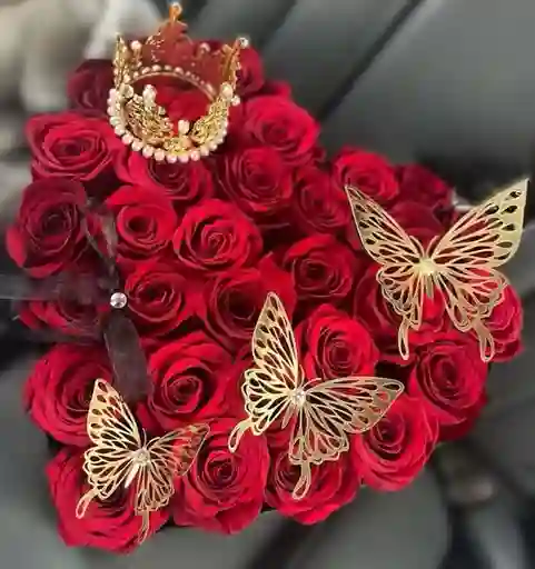 Corazon Rosas Y Mini Corona