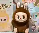 Juguete Inspirado Tipo Labubu Sorpresa Have A Seat Llavero Peluche Coleccionable