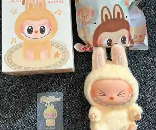 Juguete Inspirado Tipo Labubu Sorpresa Have A Seat Llavero Peluche Coleccionable