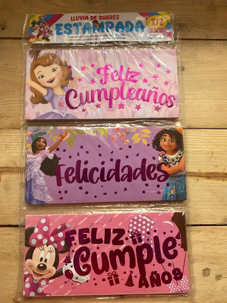 Lluvia De Sobre Personajes Para Niña