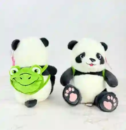 Peluche De Oso Panda Con Morral 25 Cms