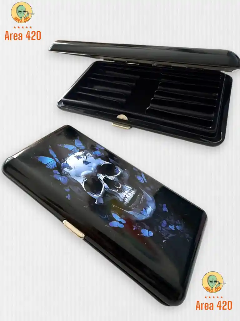 ¡estuche Protector "calavera En Llamas": Guarda Tus Cigarrillos Con Actitud De Área 420!