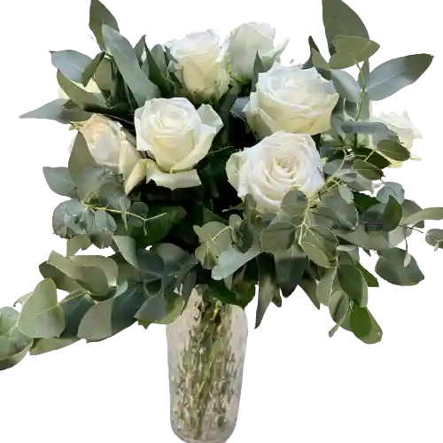Rosas Blancas En Jarronn