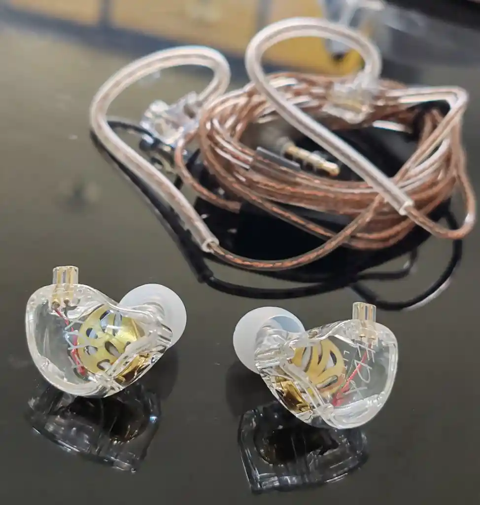 Audífonos In-ear Kz Edx Lite 🎧 Transparentes | Graves + Micrófono Hd