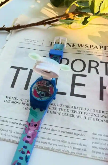 Reloj Spinner Didáctico Para Niños Stitch Con Luz Lilo Y Stitch