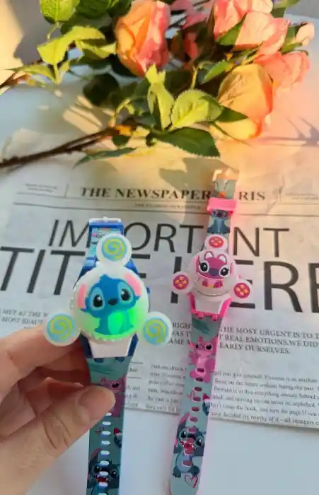 Reloj Spinner Didáctico Para Niños Stitch Con Luz Lilo Y Stitch