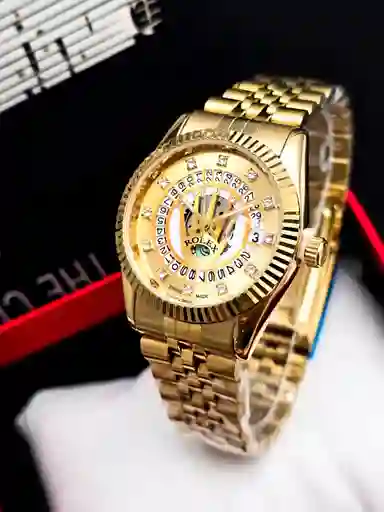 Reloj Rolex De Dama Corona Dorado/ Genérico