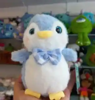 Llavero Peluche Pinguino Con Corbatin