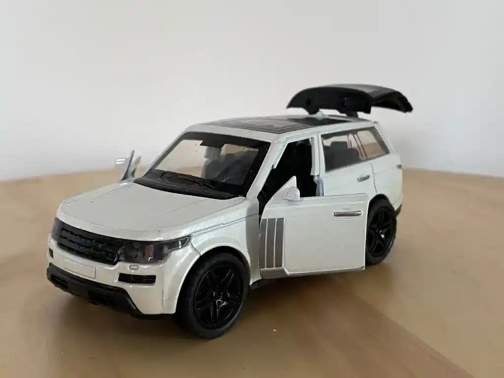 Vehiculo Land Rover Velar Edition Escala 1:32 Color Blanco