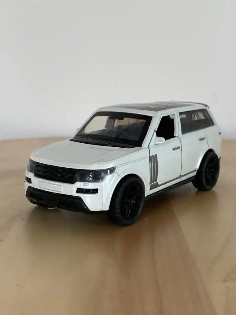 Vehiculo Land Rover Velar Edition Escala 1:32 Color Blanco