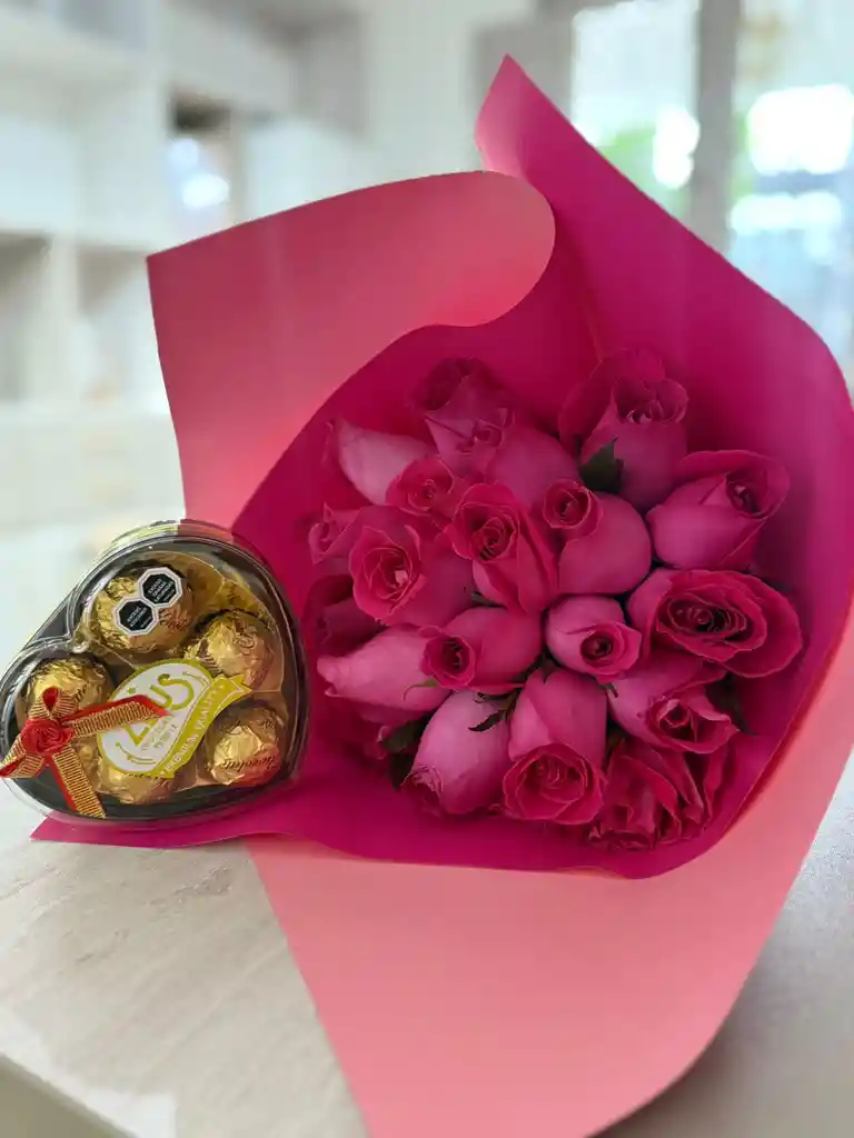 Bouquet Fucsia Promo