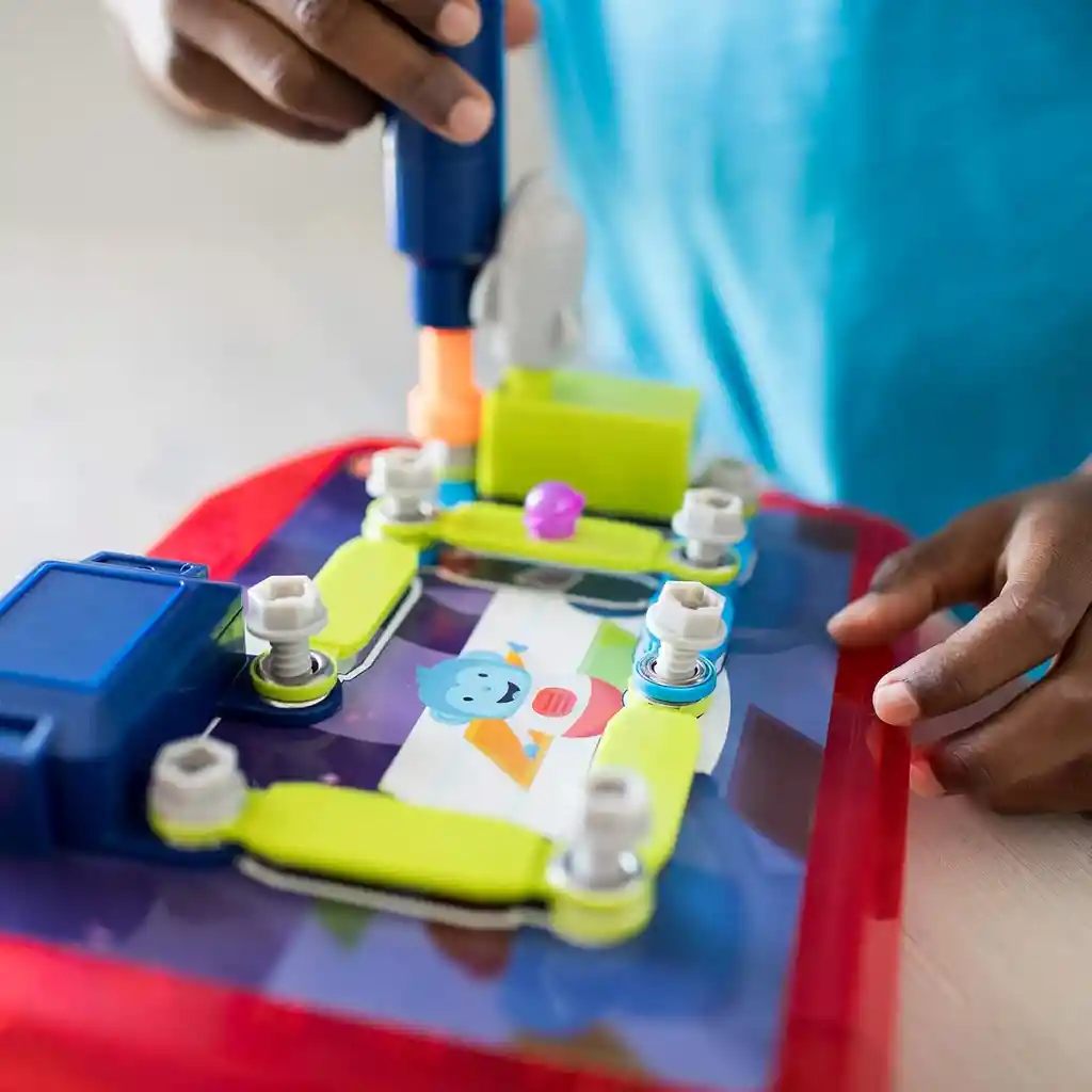 Juego Didáctico Circuitos Espaciales Con Taladro Para Niños