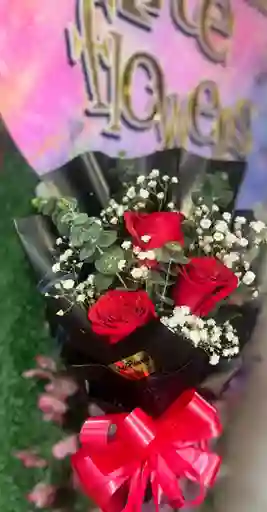 Rosas Por 3