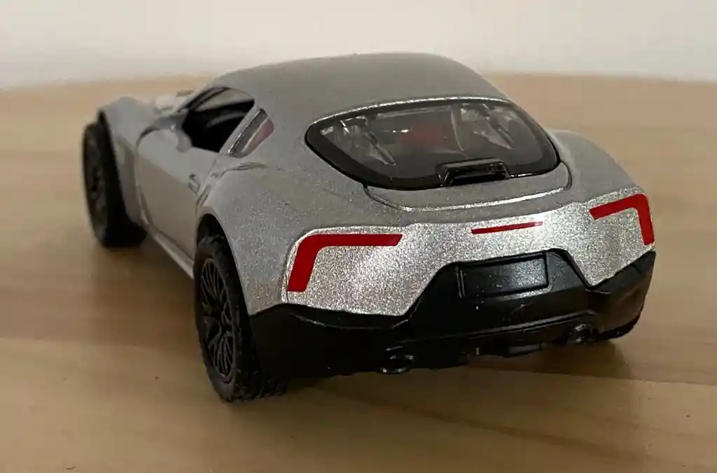 Vehículo Maserati Gran Turismo Edition Escala 1:32 Color Plateado