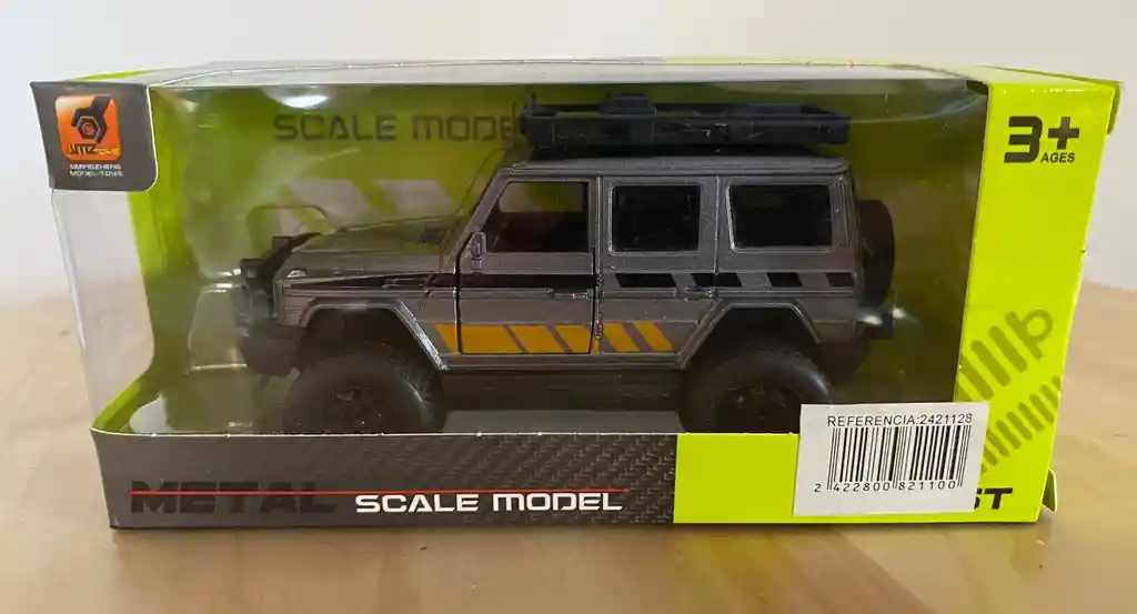 Vehículo Mercedes-benz G 63 Edition Escala 1:32 Color Plateado