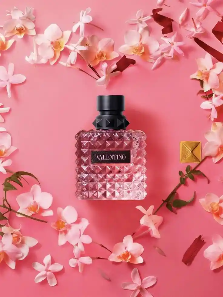 Valentino Donna Born In Roma