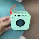 Parlante De Mano Con Luces Music X-19 Verde Menta / Bluetooth - Micro Sd - Usb - Auxiliar
