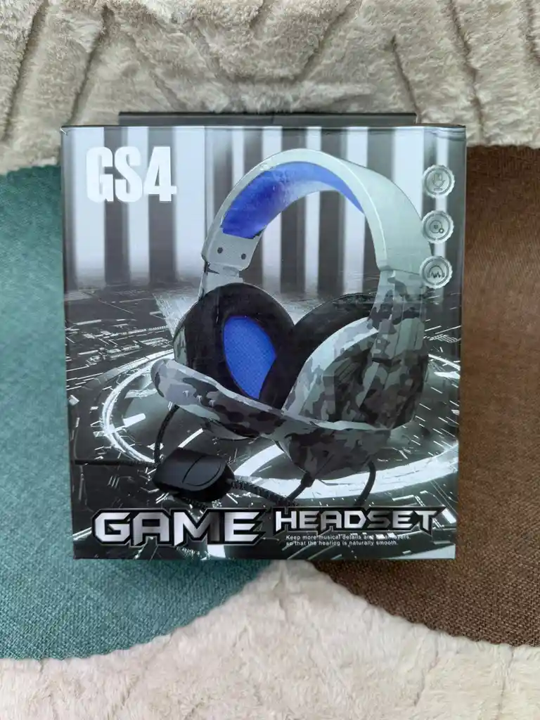 Diadema Gamer Gris Con Negro Camuflado Entrada Auxiliar 3.5mm Con Microfono / Xbox / Play / Computador /