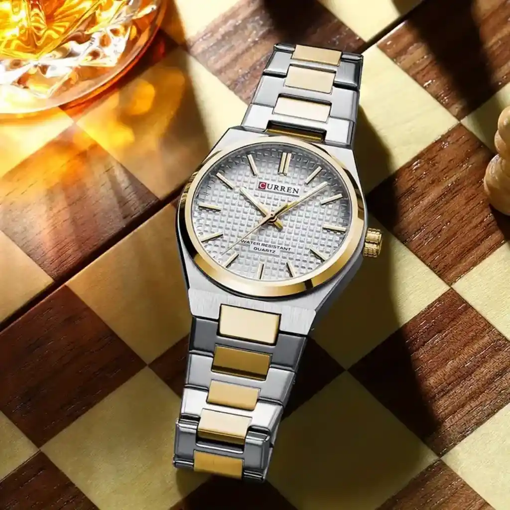 Reloj Analágo Curren Original Krec971901 - 8351 Acero Color Plateado Y Negro Para Hombre