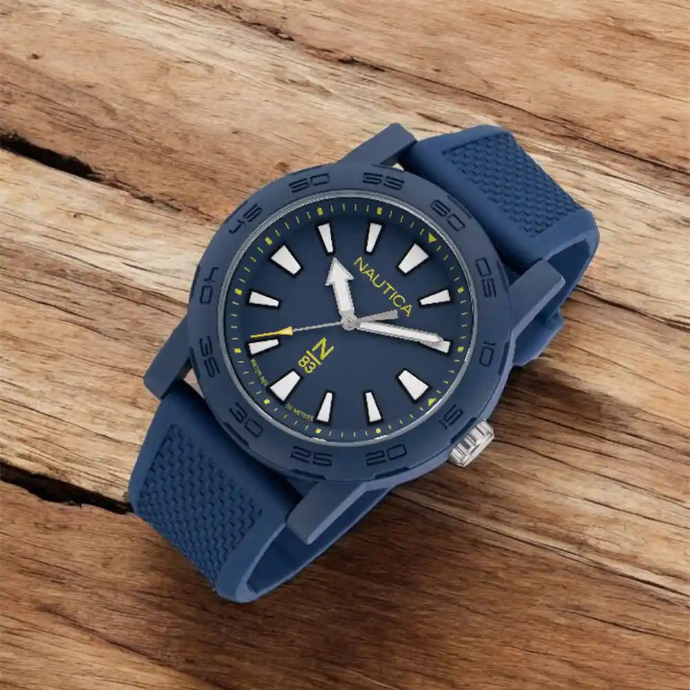 Reloj Análogo Curren Original Kred8301 Acero Inoxidable Color Plateado Para Hombre