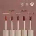 Labial Velvet Líquido Atenea Tono Macchiato