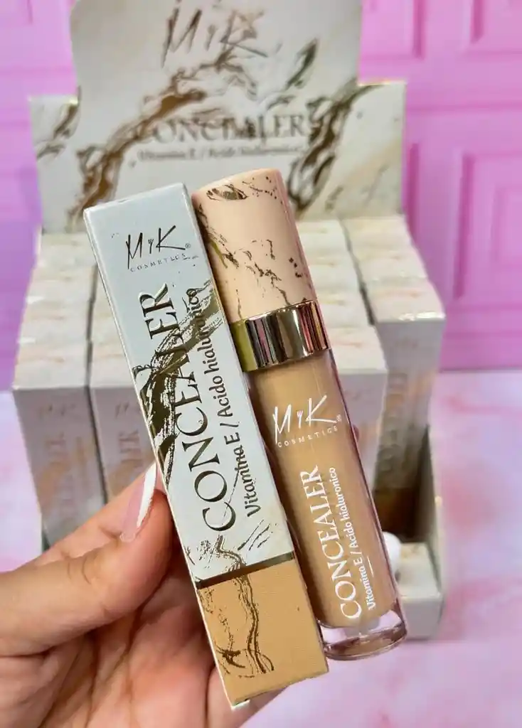 Corrector Para Rostro Cara Con Vitamina E Maquillaje Myk