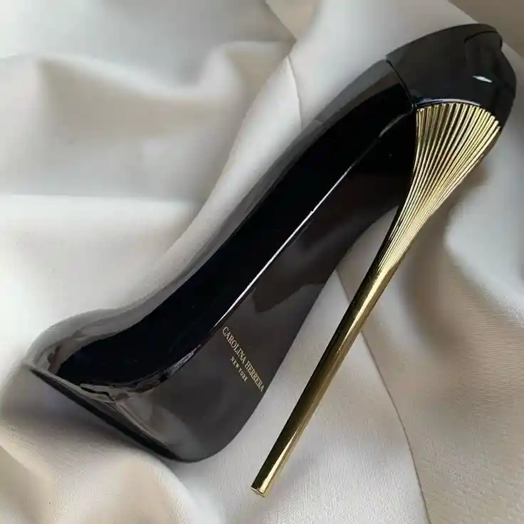 Good Girl Carolina Herrera New York