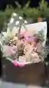 Melodía Rosa Arreglo Floral Sorpresa