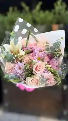 Melodía Rosa Arreglo Floral Sorpresa