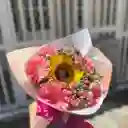 Flores De Gerberas Y Girasol