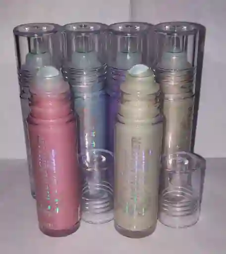 Iluminador Liquido En Roll On Para Rostro Maquillaje Marca Rimocoo