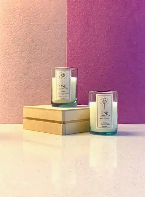 Set De 2 Velas Aromáticas Onecandles – Frutales (2.5 Oz C/u)