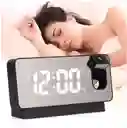 Reloj Despertador Digital Y Proyector