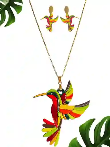 Set De Cadena Con Dije De Colibri Tallado En Madera Verde Y Topos J18