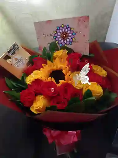 Bouquet Rosas Combinadas