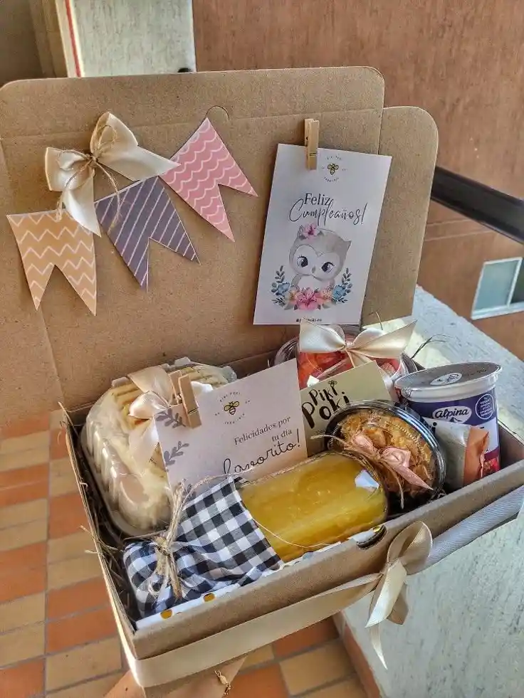 Regalos-sorpresas-detalles-cumpleaños-amor Y Amistad-dia De La Madre-dia Del Padre-aniversario-anchetas-desayunos sorpresa