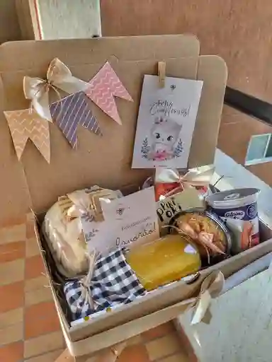 Regalos-sorpresas-detalles-cumpleaños-amor Y Amistad-dia De La Madre-dia Del Padre-aniversario-anchetas-desayunos sorpresa