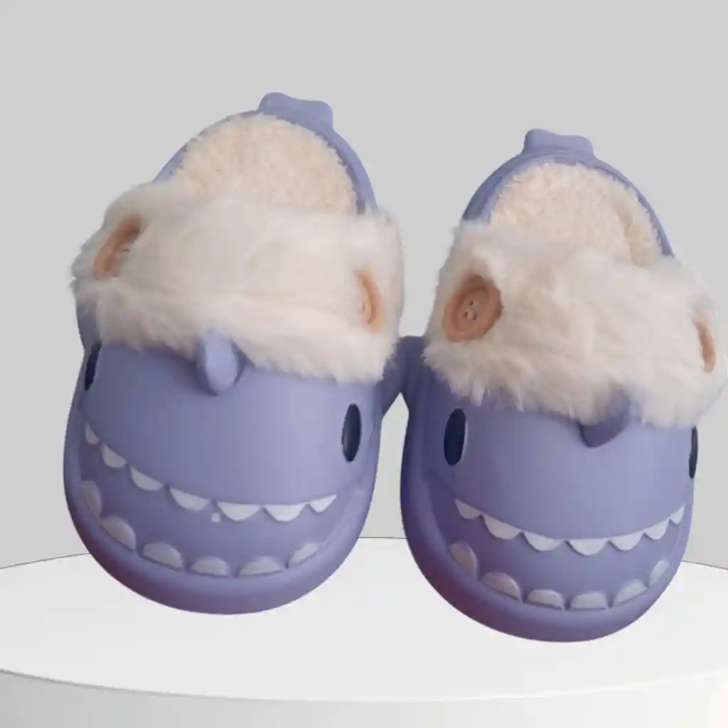 Pantufla Tiburón Ovejero Lila Talla 29