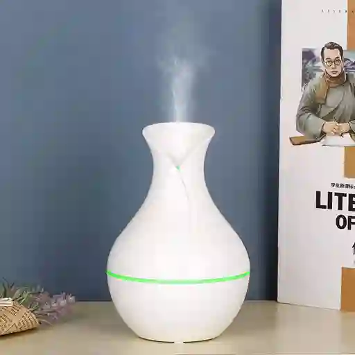 Humidificador Difusor De Aromas Con Luz Led – Diseño Elegante En Color Blanco + Esencia
