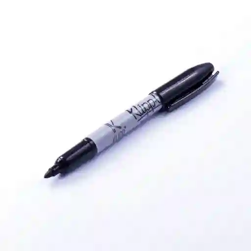 Marcador Punta Fina Tipo Sharpie Color Negro