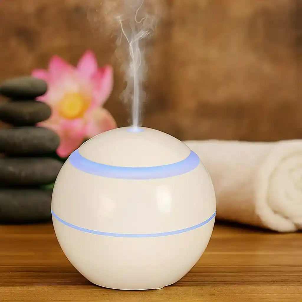 Humidificador Difusor De Aromas Led Esférico Usb, Silencioso Y Elegante Incluye 1 Esencia (blanco)