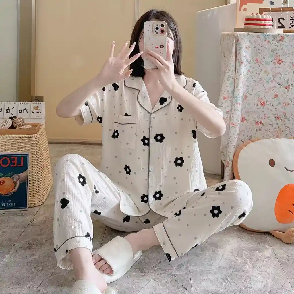 Pijama Dos Piezas Flores Talla Única (camisa Botón + Pantalón)