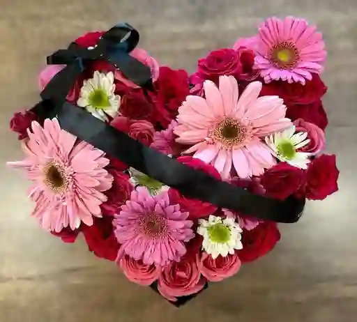 Caja Rosas Y Gerberas