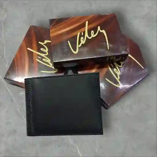 Billetera Hombre Velez Cuero Genuino De Alta Calidad Color Negro - Grabado