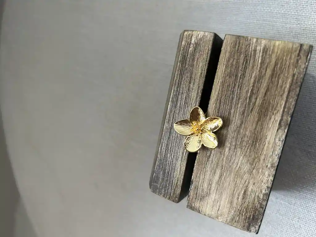 Anillo Gardenia