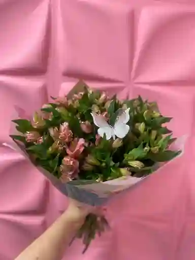 Bouquet De Alstromelias