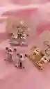 🧸 Aretes Osito Glam – Fantasía Fina 💎un Toque Tierno Con Brillo Sofisticado.