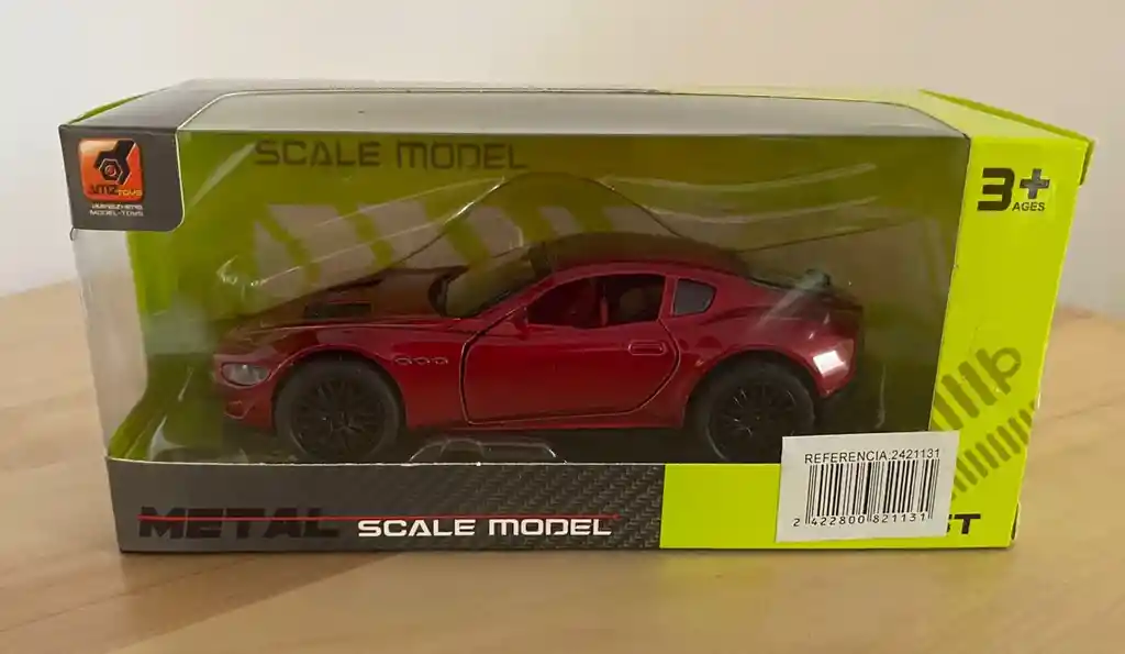 Vehículo Maserati Gran Turismo Edition Escala 1:32 Color Rojo