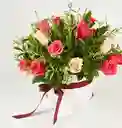 Caja De Rosas Rojas Color Paste